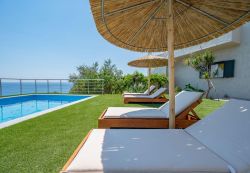 Blue Galeria