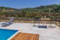 Kolossos Tria