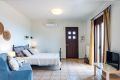 Lakis Aparment