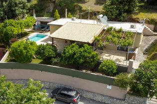 Ferienobjekt Bura Villa