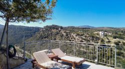 Vara house on the rocks