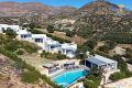 Luxus-Studios – Adults Only, Pool mit Poolbar- Video – Gal-Br 2001