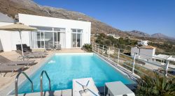 Mariou Blanco 2 Bungalow Penthouse mit Pool