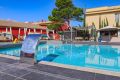 Bungalow Rosso Premium