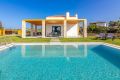 White- Sandy Luxus Bungalow