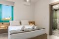 White- Sandy Luxus Bungalow